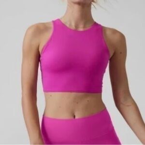 Athleta Magenta-Pink Conscious Crop SWIM Top Size‎ Medium Cup